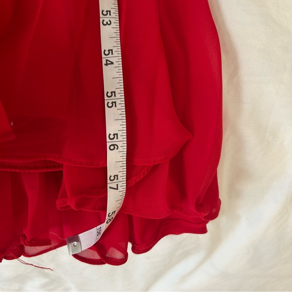 Xscape Formal Gown Sleeveless Red Cutouts Pleated Size 4 - Picture 7 of 10
